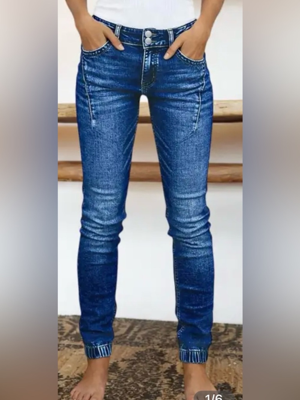 Flamingals Dual Button Stitched Detail Mid Waist Skinny Jogger Size Medium NWT